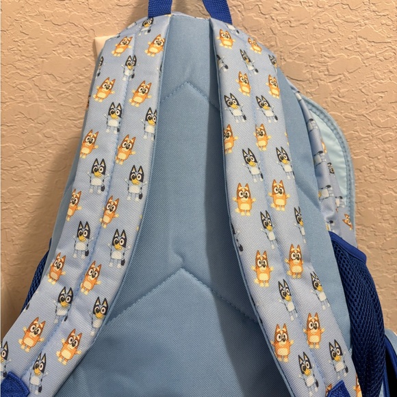 Bsckpack - Picture 4 of 4